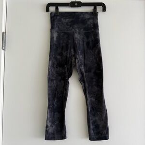 lululemon athletica Gray Wunder Under Cropped Leggings